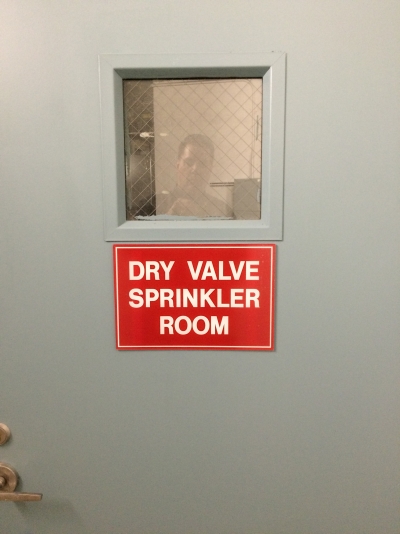 Vinyl Signs on Acrylic, Aluminum, Plastics