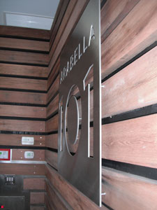 Installation Hardware / Decorative & Smart